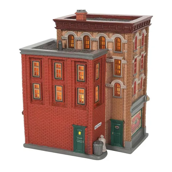 Hot Properties Village<Department 56 Central Perk