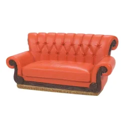 Hot Properties Village<Department 56 Central Perk Couch