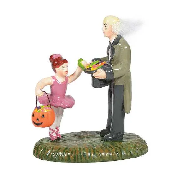 Snow Village Halloween<Department 56 Scary Treats For A Sweet