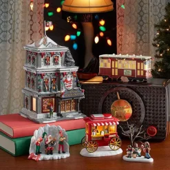 A Christmas Story Village<Department 56 The Department Store