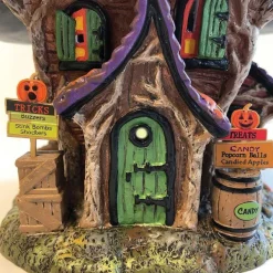 Snow Village Halloween<Department 56 Trixie's Tricks & Treats